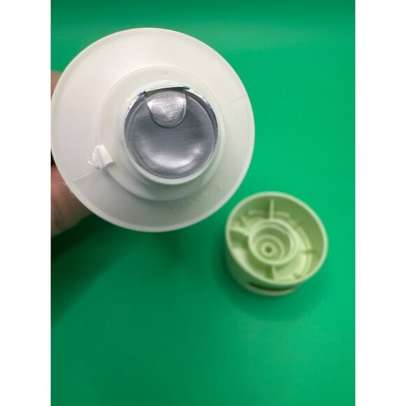 Fekkai Brilliant Gloss Multi-Tasker Styling Crème 2.6 Oz Vegan Silicone-Free - Picture 3 of 3